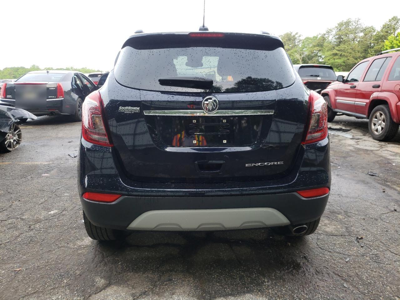 KL4CJASM9NB556975 2022 Buick Encore Preferred