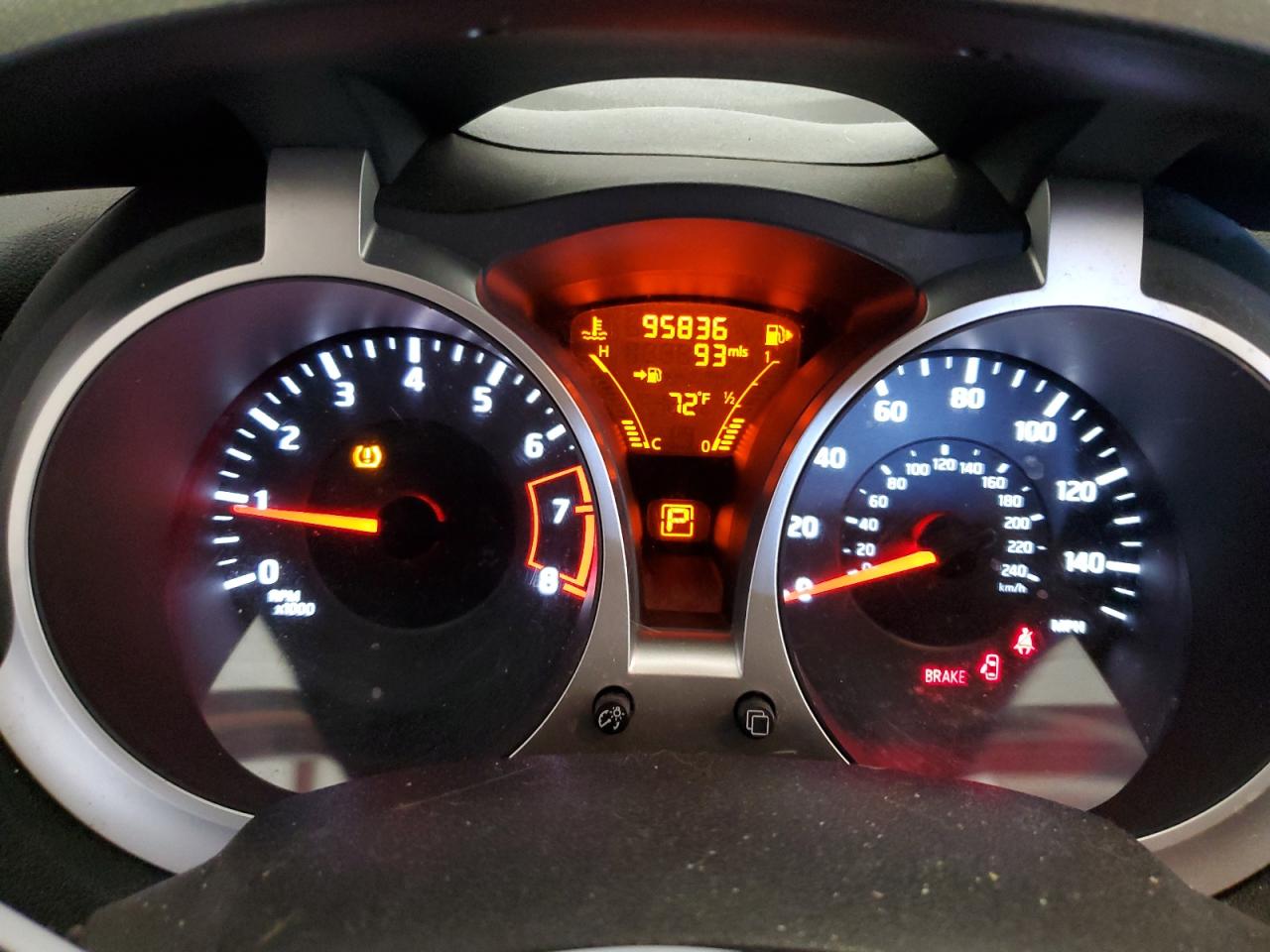 2011 Nissan Juke S VIN: JN8AF5MV8BT007418 Lot: 57296124