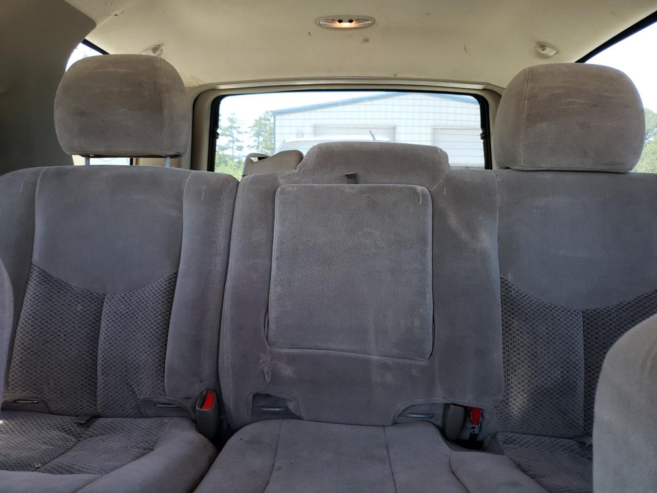 2004 Chevrolet Tahoe C1500 VIN: 1GNEC13V54J110107 Lot: 56939694