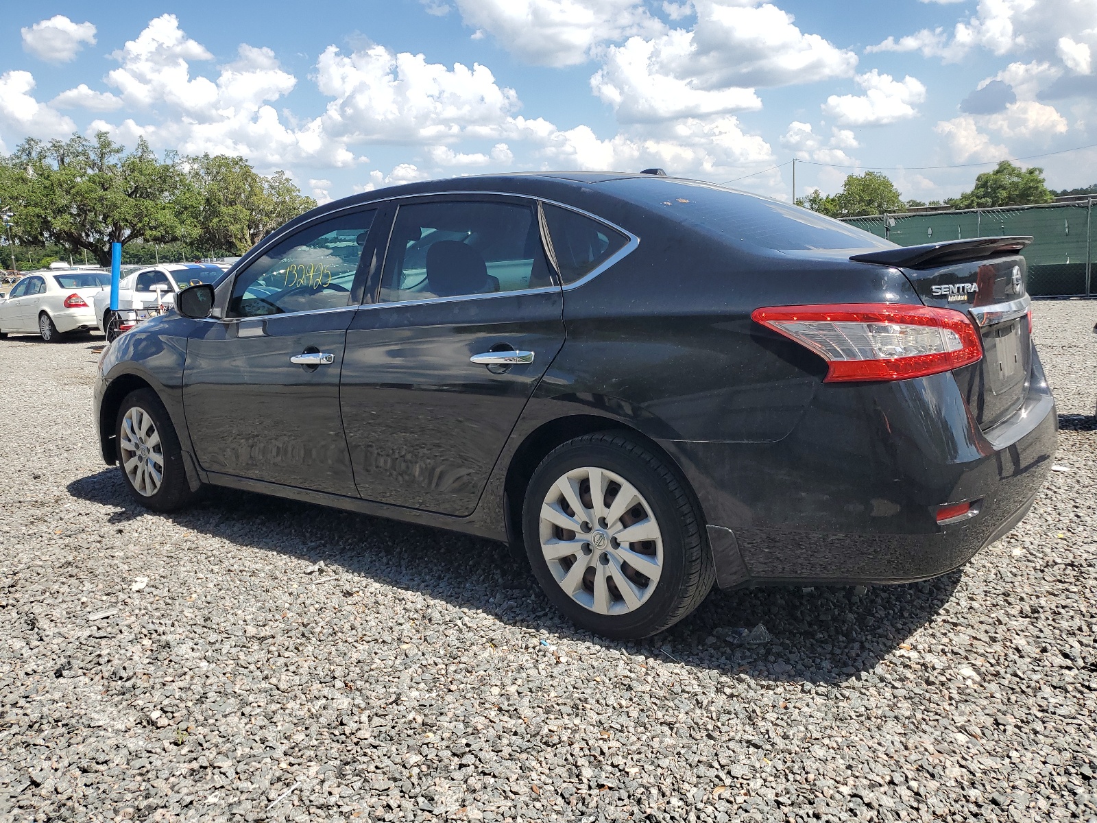 2015 Nissan Sentra S vin: 3N1AB7AP3FY297284