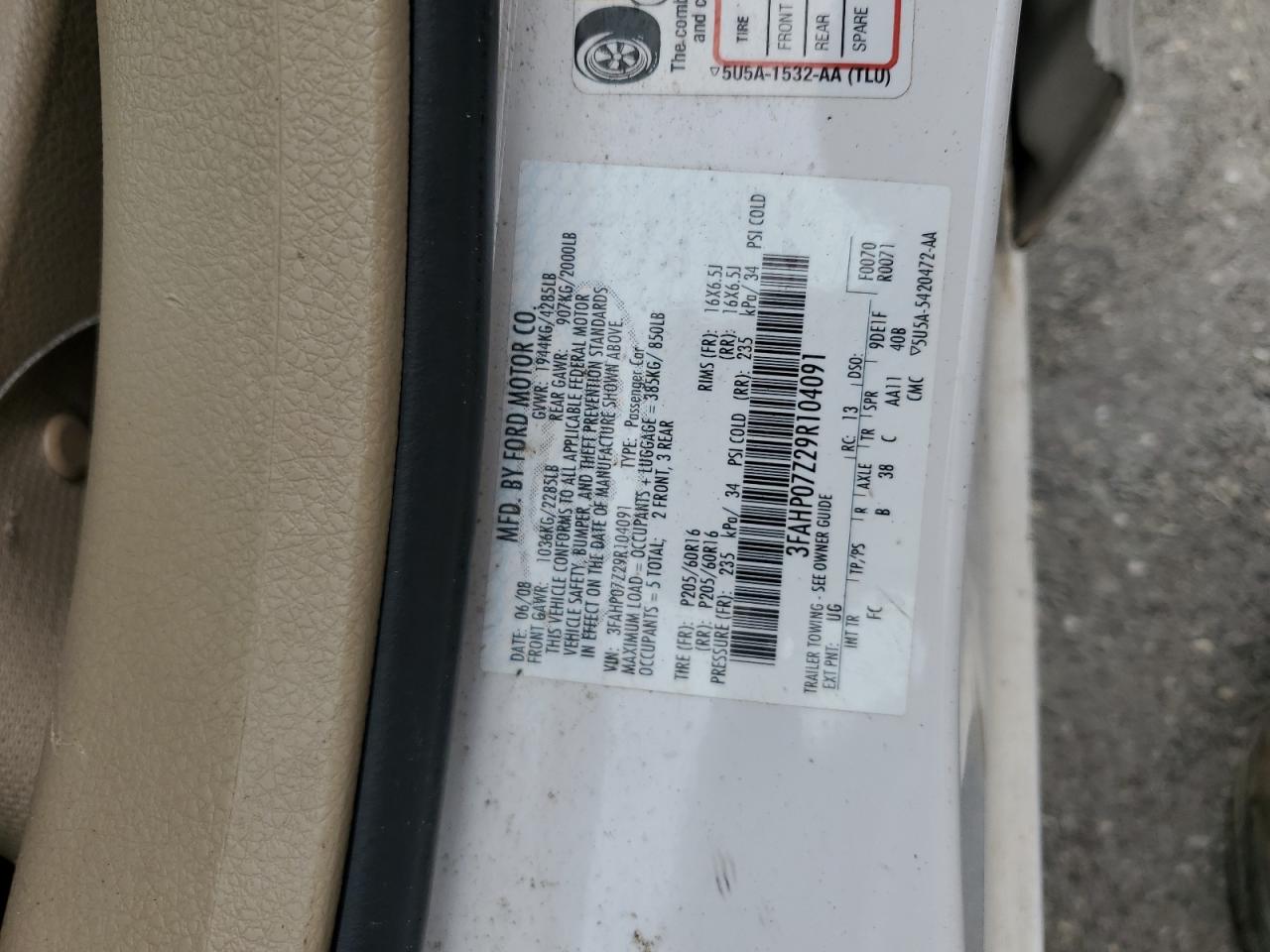 2009 Ford Fusion - Image 14