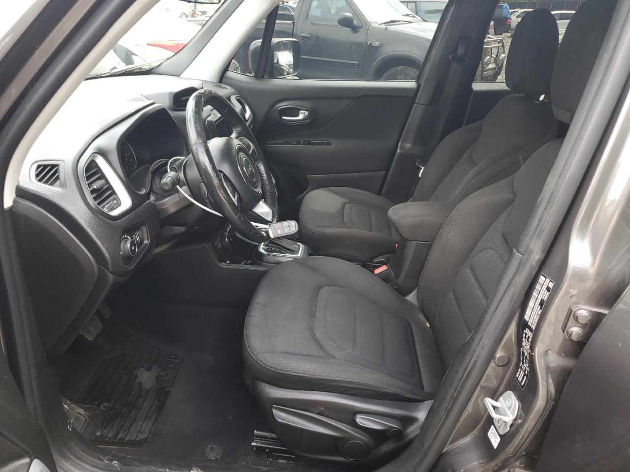 ZACCJBBB3JPG72442 2018 Jeep Renegade Latitude