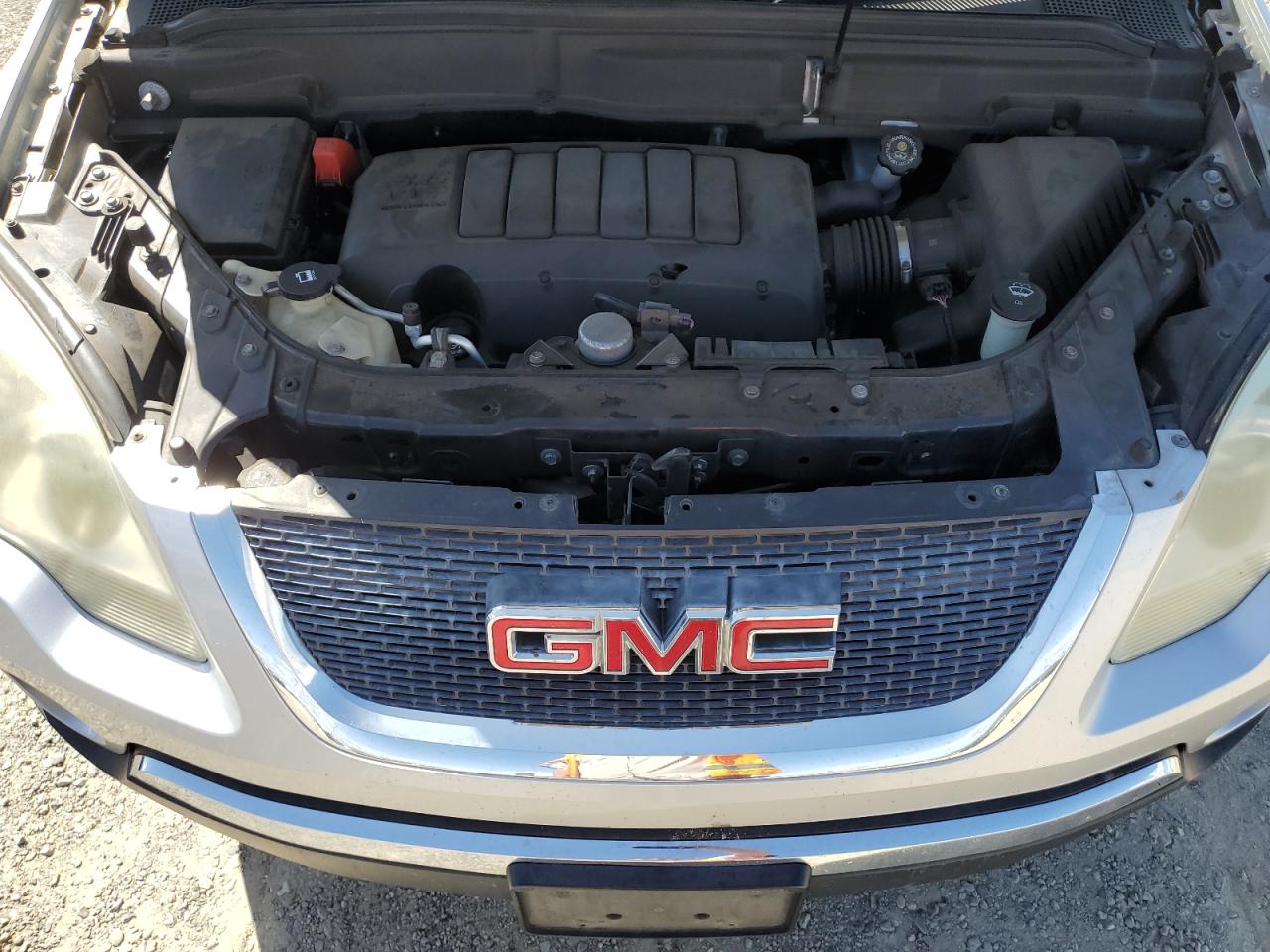 2011 GMC Acadia - Image 12