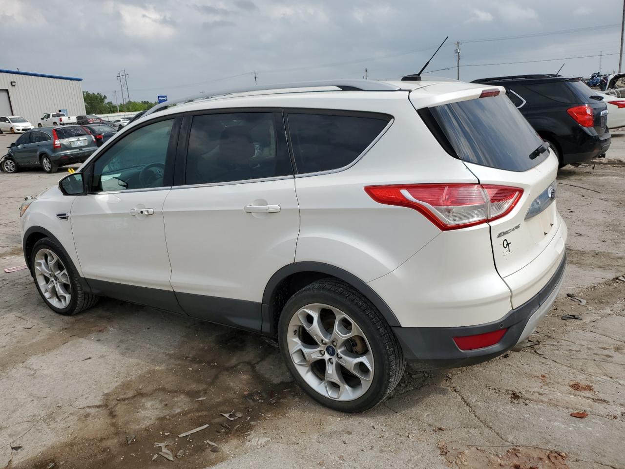 1FMCU0J95FUA51845 2015 FORD ESCAPE - Image 2