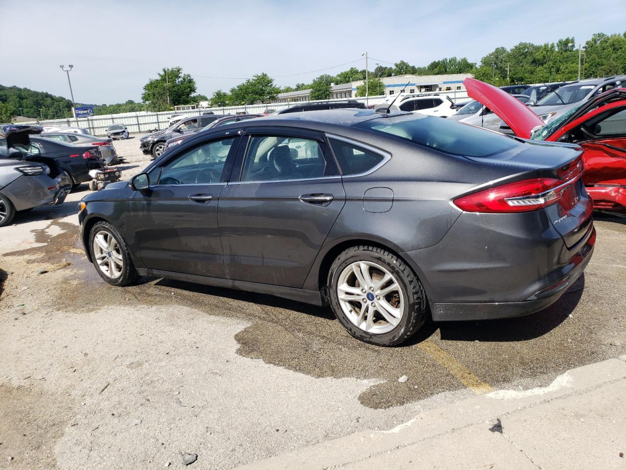 VIN 3FA6P0HDXJR202168 2018 FORD FUSION no.2