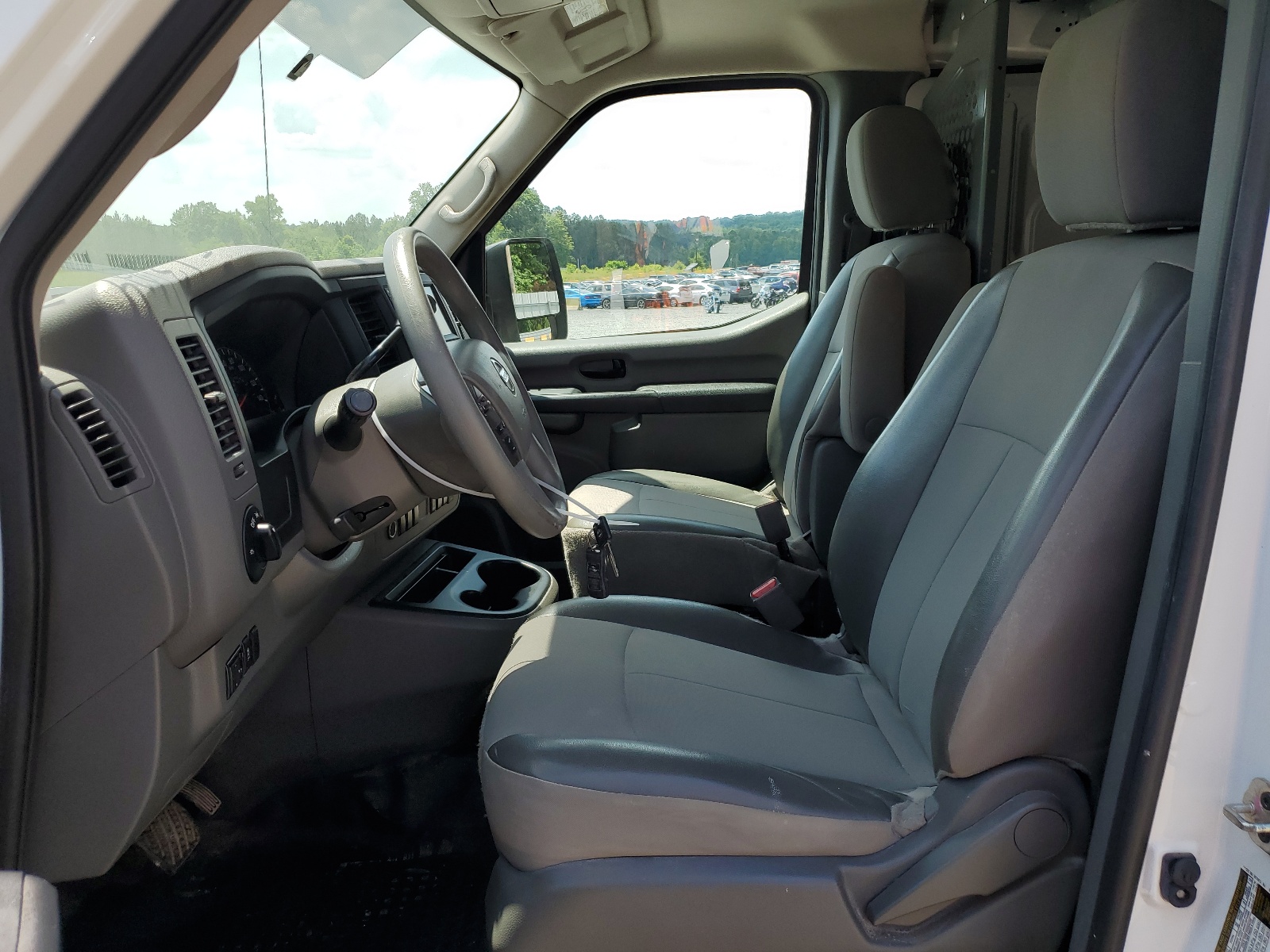 1N6BF0KM9LN805538 2020 Nissan Nv 1500 S