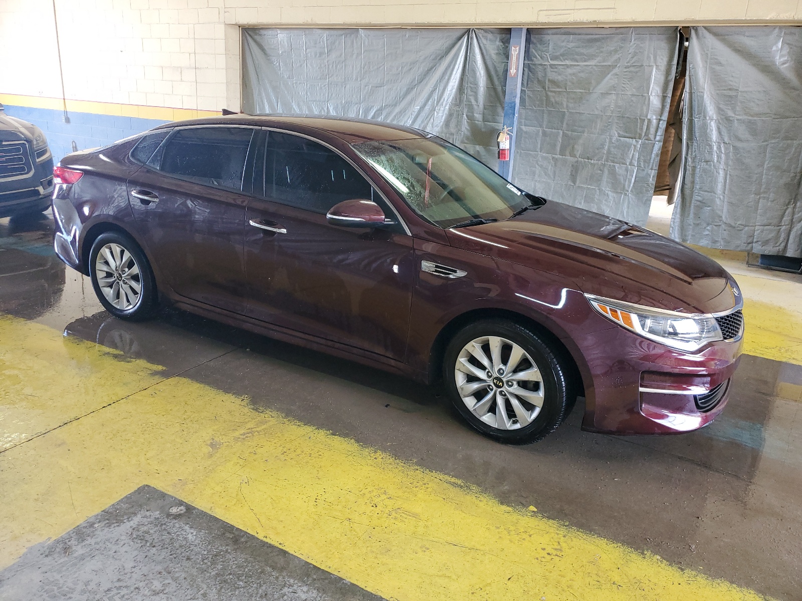 5XXGT4L39JG254101 2018 Kia Optima Lx