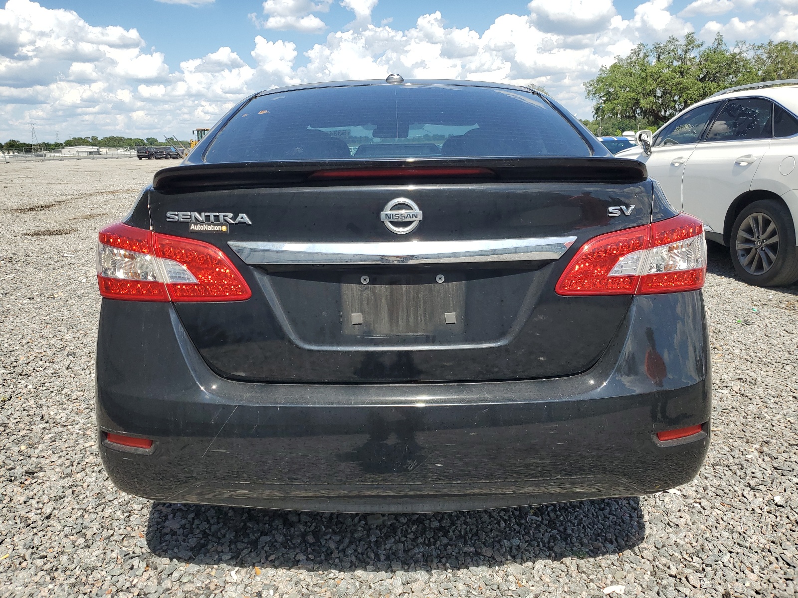 2015 Nissan Sentra S vin: 3N1AB7AP3FY297284