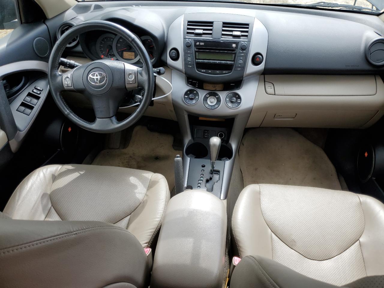 2008 Toyota Rav4 Limited VIN: JTMBD31V586061667 Lot: 54817034