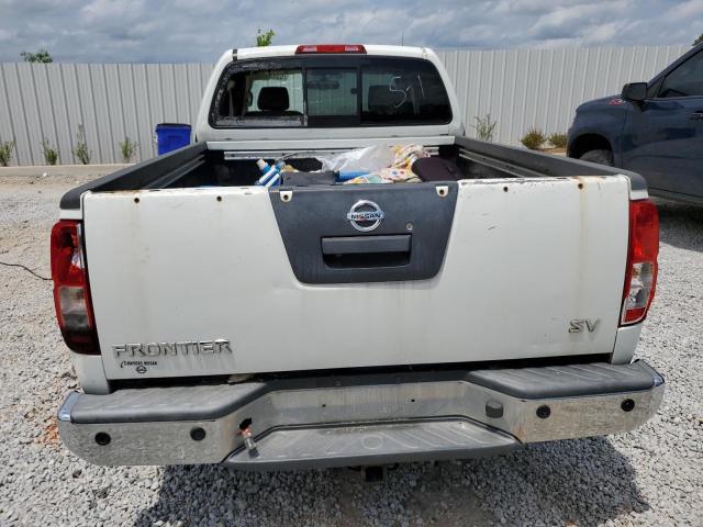 Pickups NISSAN FRONTIER 2015 Biały