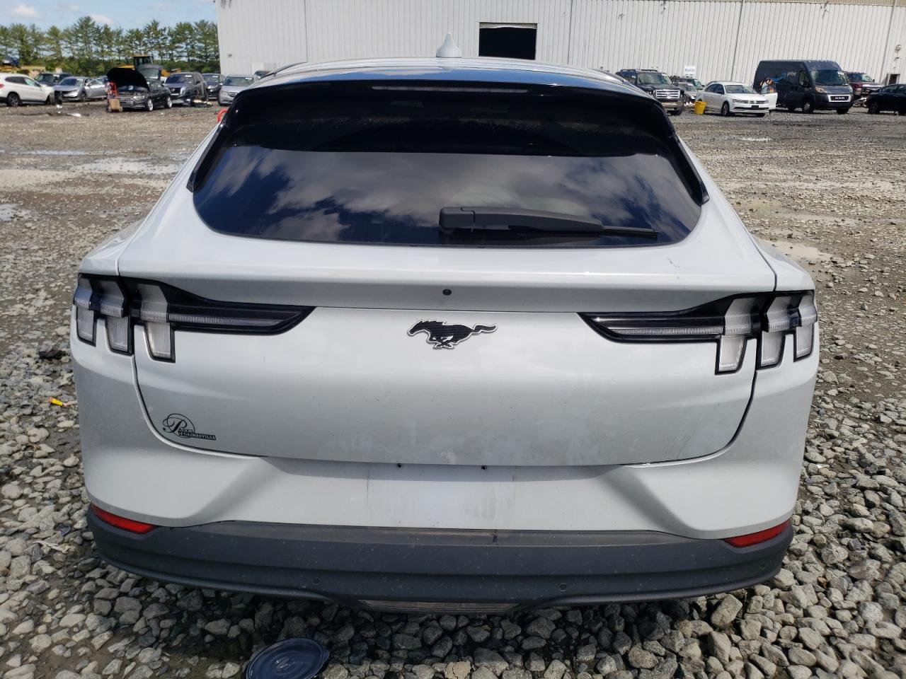 2022 Ford Mustang Mach-E Select VIN: 3FMTK1RM4NMA58423 Lot: 56810734