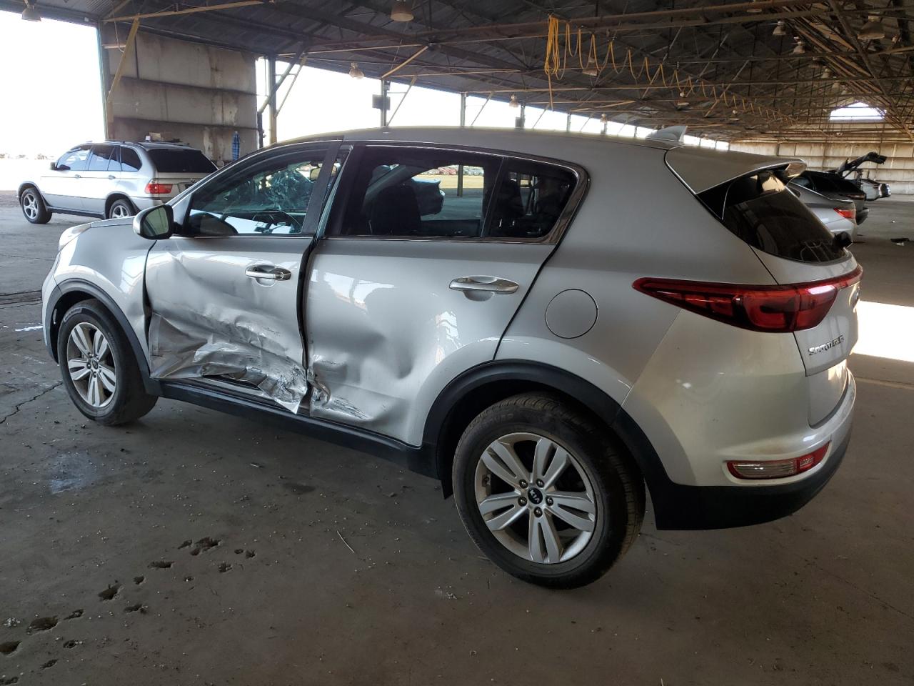 KNDPM3AC4K7512917 2019 KIA SPORTAGE - Image 2