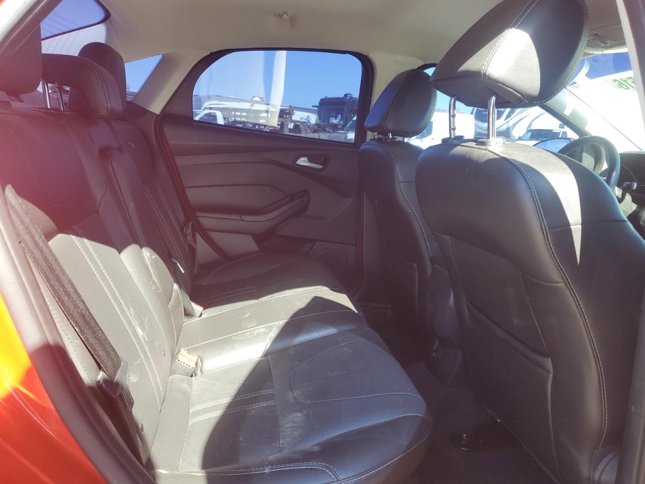 2014 Ford Focus Se VIN: 1FADP3F23EL327883 Lot: 53735164