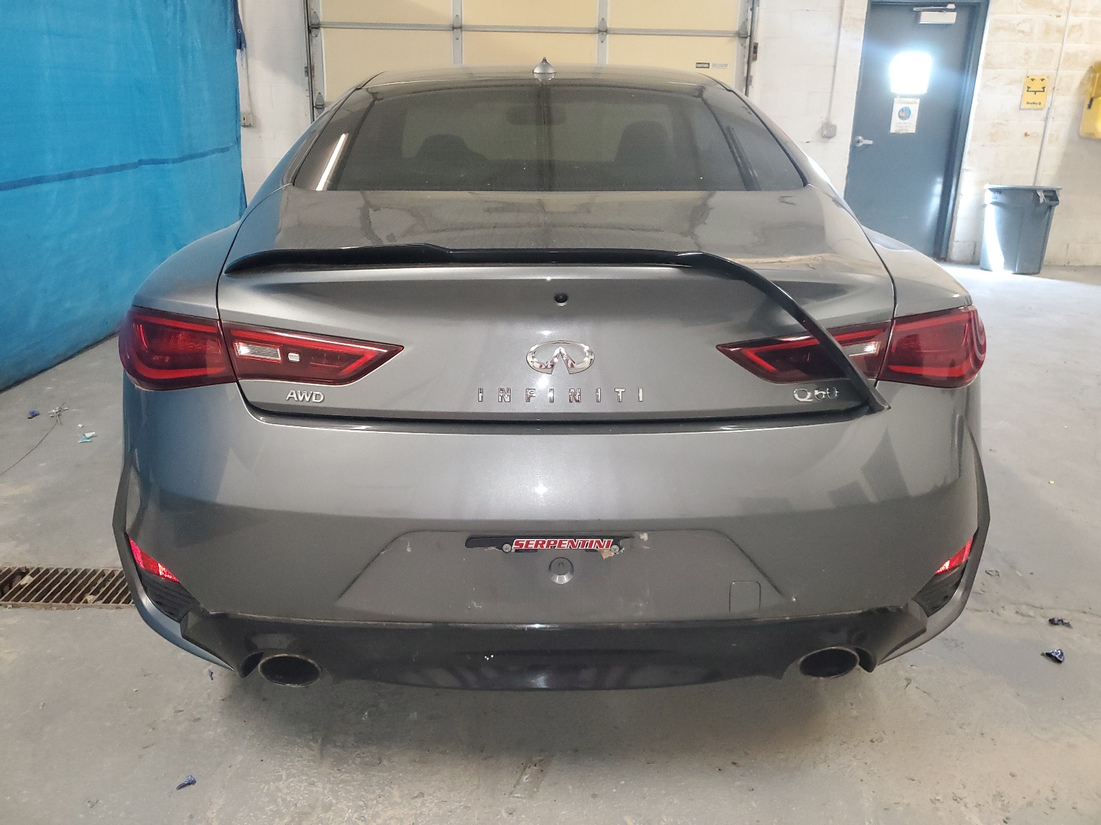 JN1EV7EL6HM551852 2017 Infiniti Q60 Premium