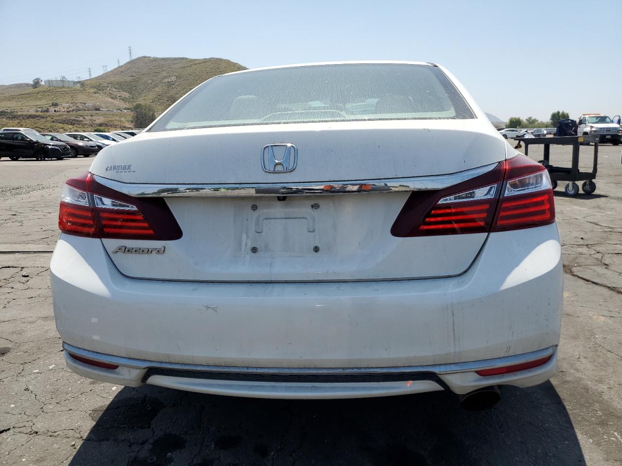 1HGCR2F37GA106936 2016 Honda Accord Lx