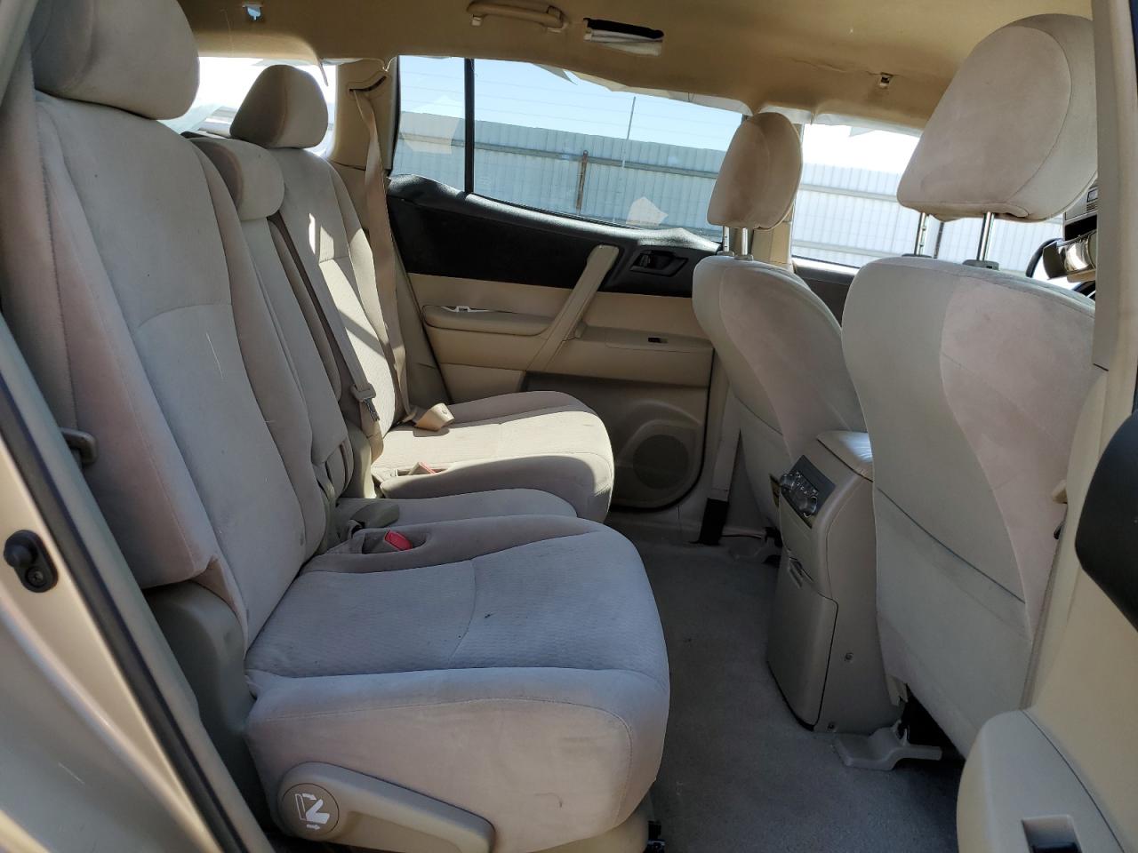 2009 Toyota Highlander VIN: JTEDS41A192074681 Lot: 54992884