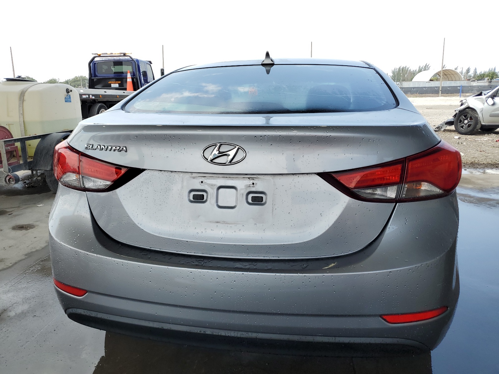 5NPDH4AE7FH641296 2015 Hyundai Elantra Se
