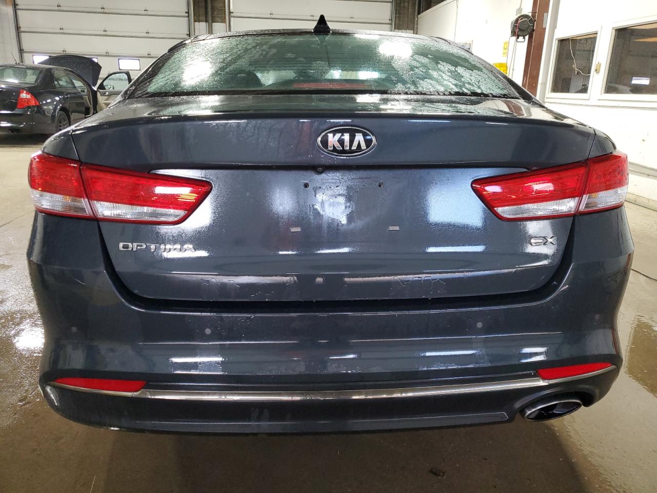 2016 Kia Optima Ex VIN: 5XXGU4L37GG095942 Lot: 55649904