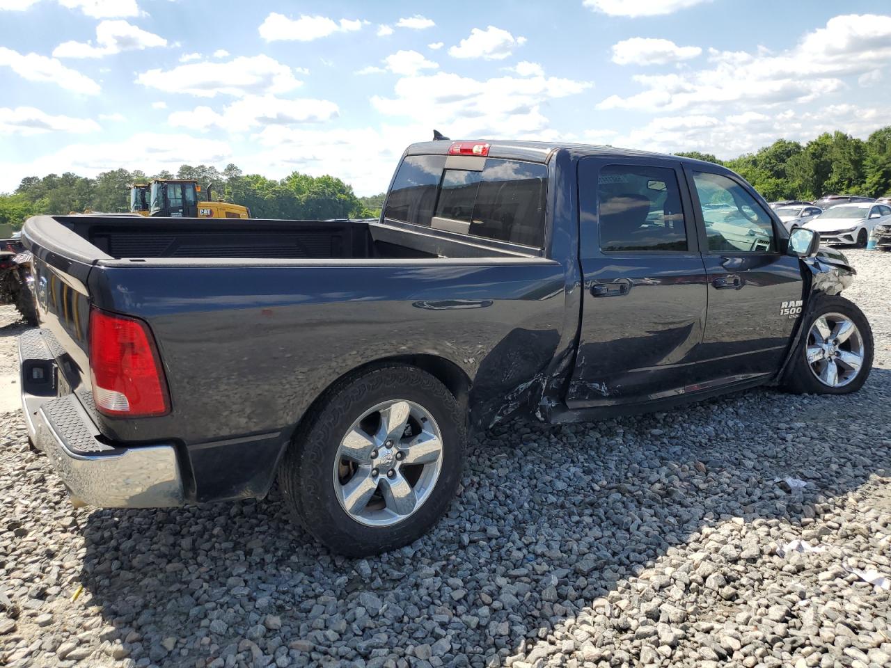 2019 RAM 1500 - Image 3