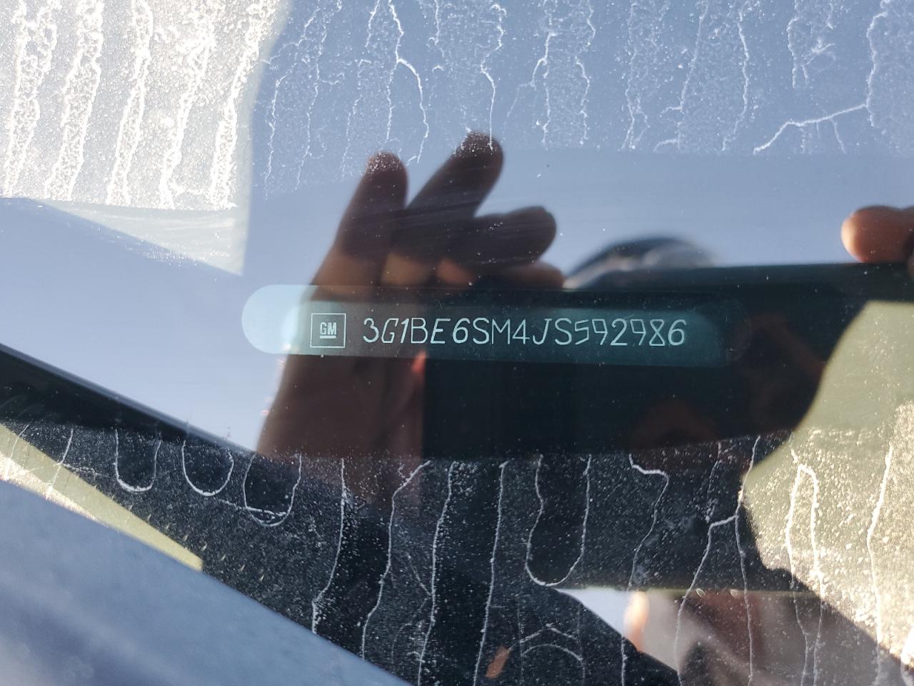 2018 Chevrolet Cruze Lt VIN: 3G1BE6SM4JS592986 Lot: 70246765