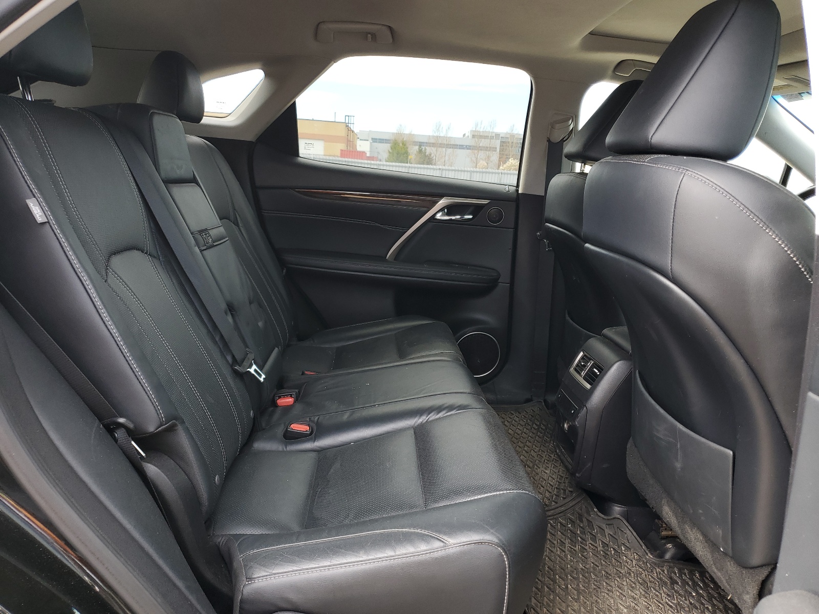 2T2BZMCA5KC175973 2019 Lexus Rx 350 Base