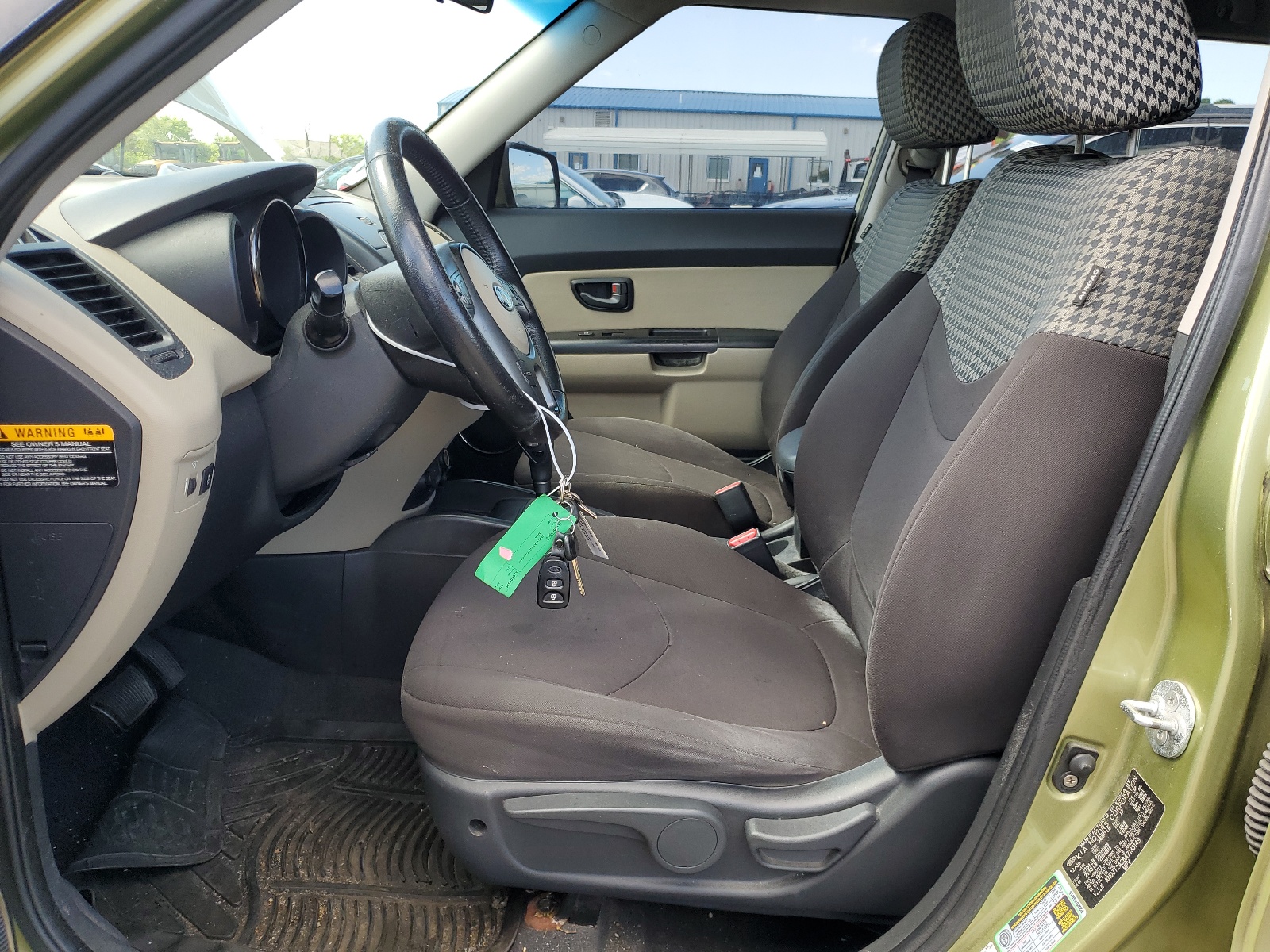 KNDJT2A26A7133149 2010 Kia Soul +