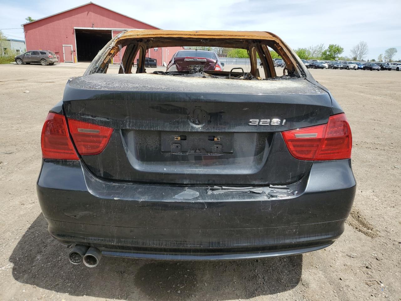 2011 BMW 328 Xi VIN: WBAPK7C58BA821401 Lot: 53996014