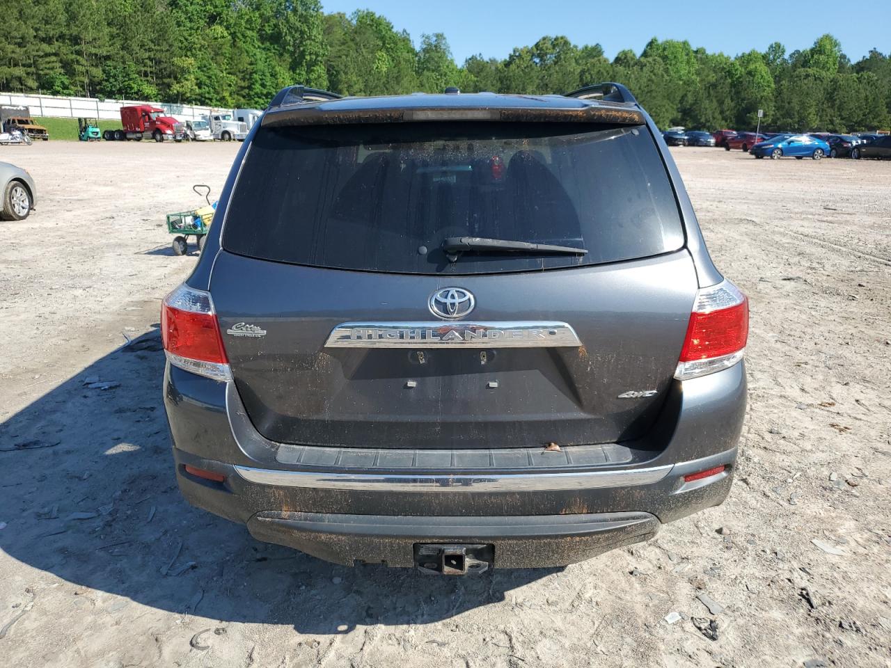 2012 Toyota Highlander Base VIN: 5TDBK3EH2CS097741 Lot: 55266014