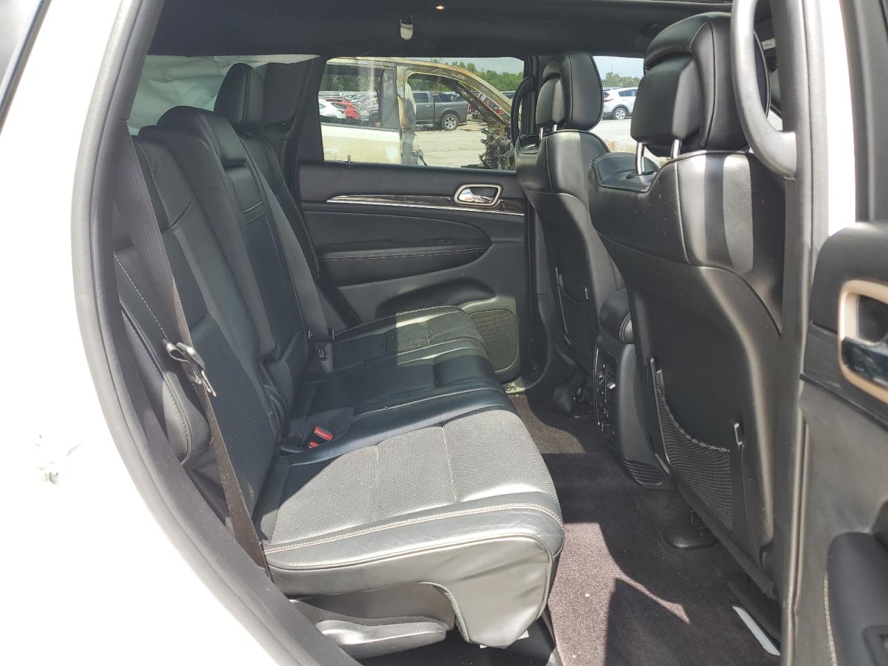 2016 Jeep Grand Cherokee Overland VIN: 1C4RJFCT2GC340370 Lot: 53638024