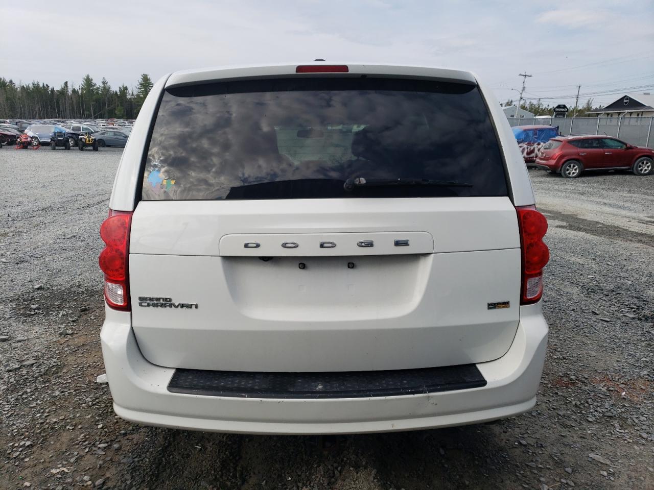 2C4RDGBG3HR629283 2017 Dodge Grand Caravan Se