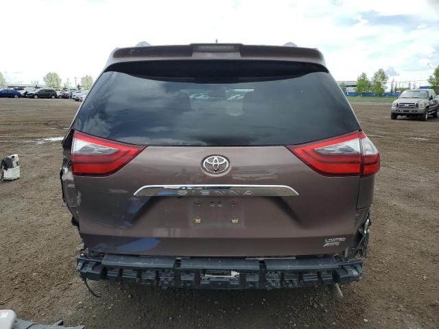 2020 TOYOTA SIENNA XLE