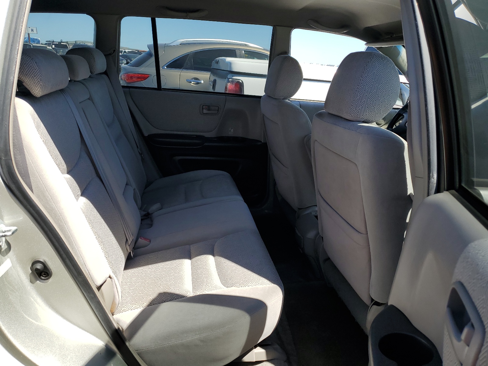 JTEGF21A720047105 2002 Toyota Highlander Limited