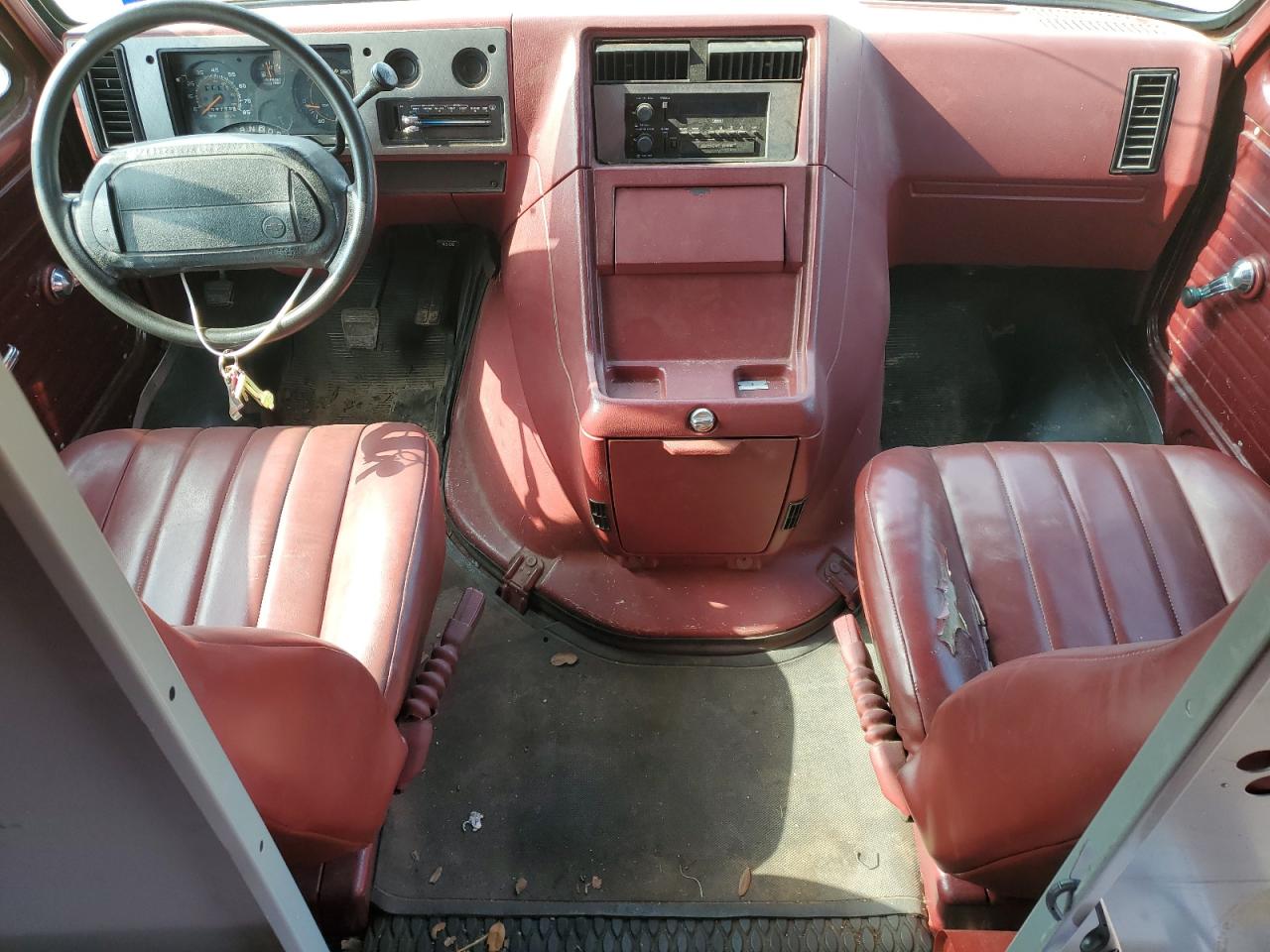 1994 Chevrolet G20 VIN: 1GCEG25H9RF164465 Lot: 51968914