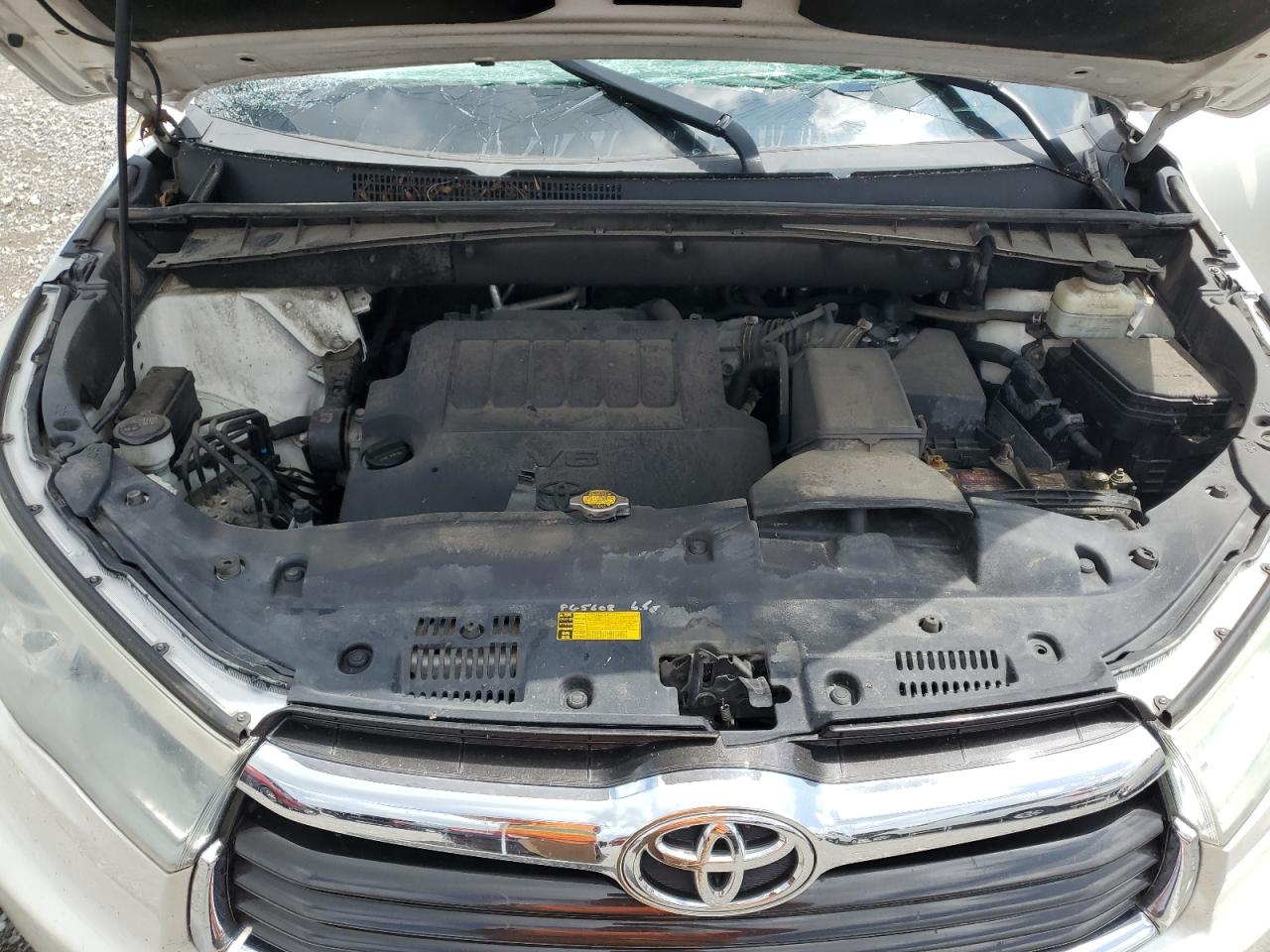 5TDJKRFHXFS086066 2015 Toyota Highlander Xle