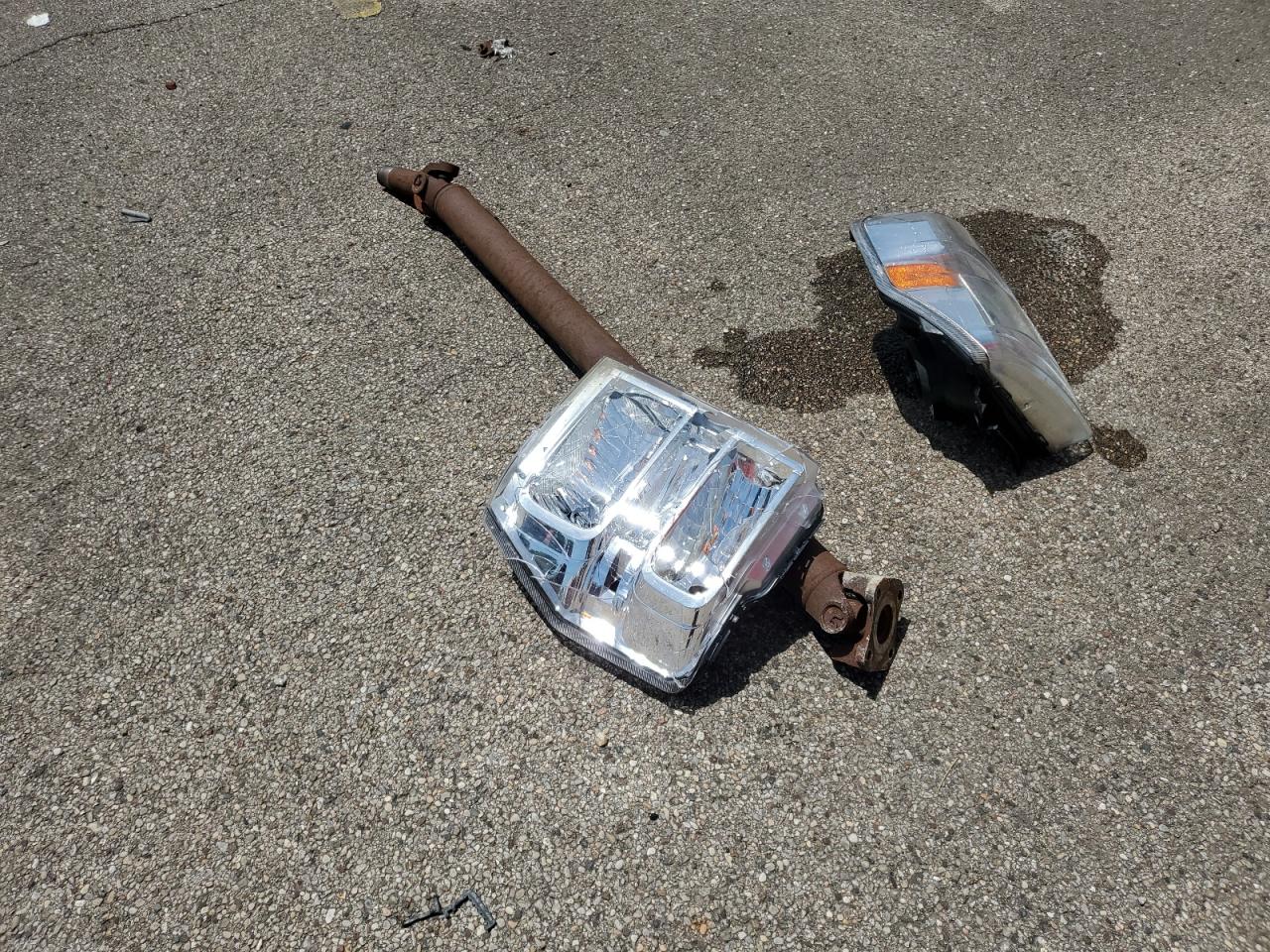 2022 Ford Econoline E350 Super Duty Cutaway Van VIN: 1FDWE3FK6NDC43507 Lot: 56633404