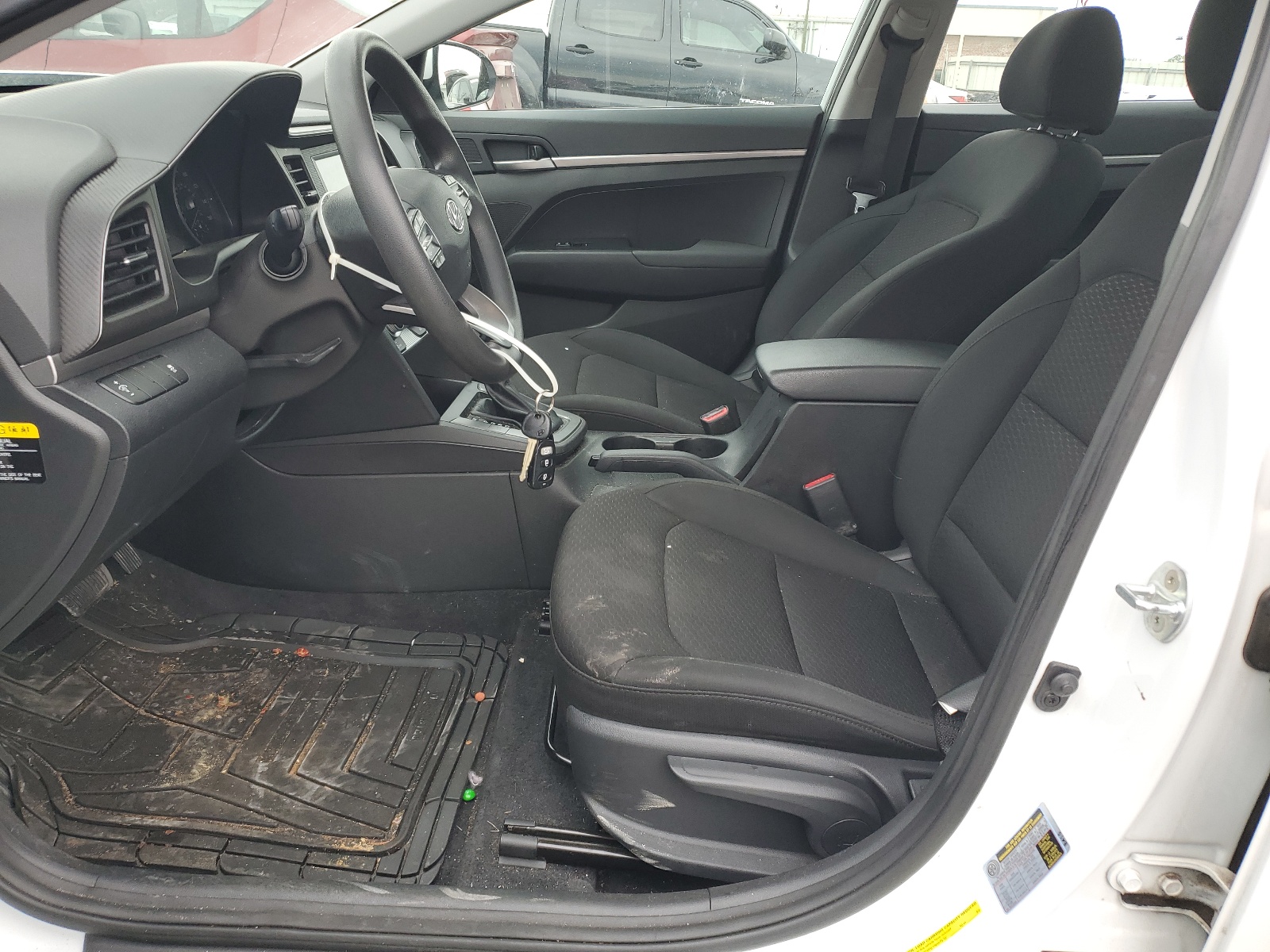 5NPD74LF3KH405800 2019 Hyundai Elantra Se