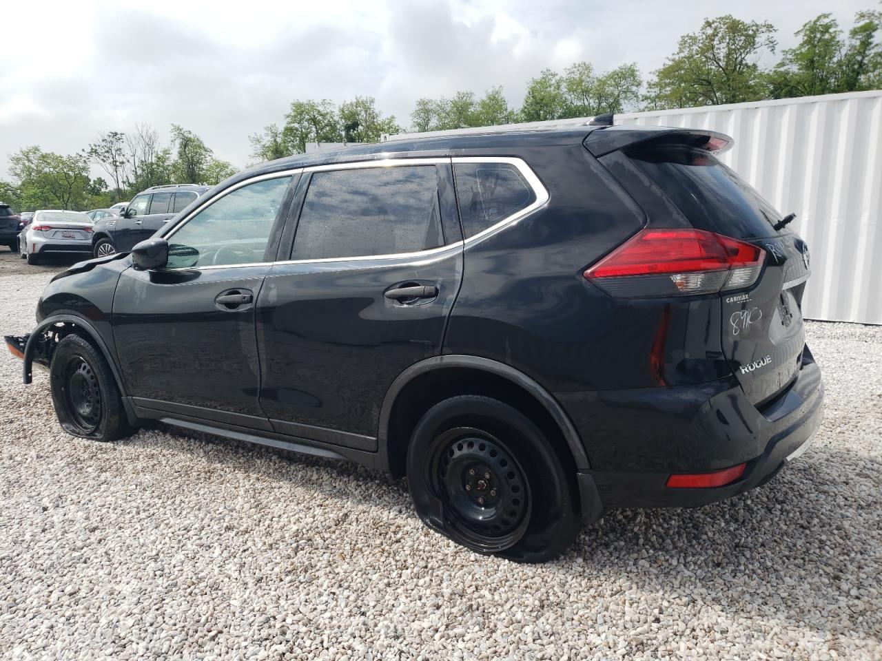 JN8AT2MV8HW008910 NISSAN ROGUE 2017