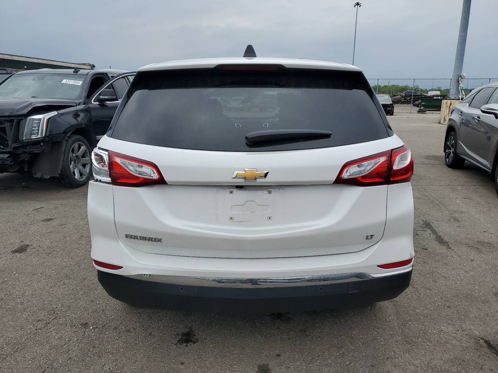 2GNAXKEV8K6231942 2019 Chevrolet Equinox Lt