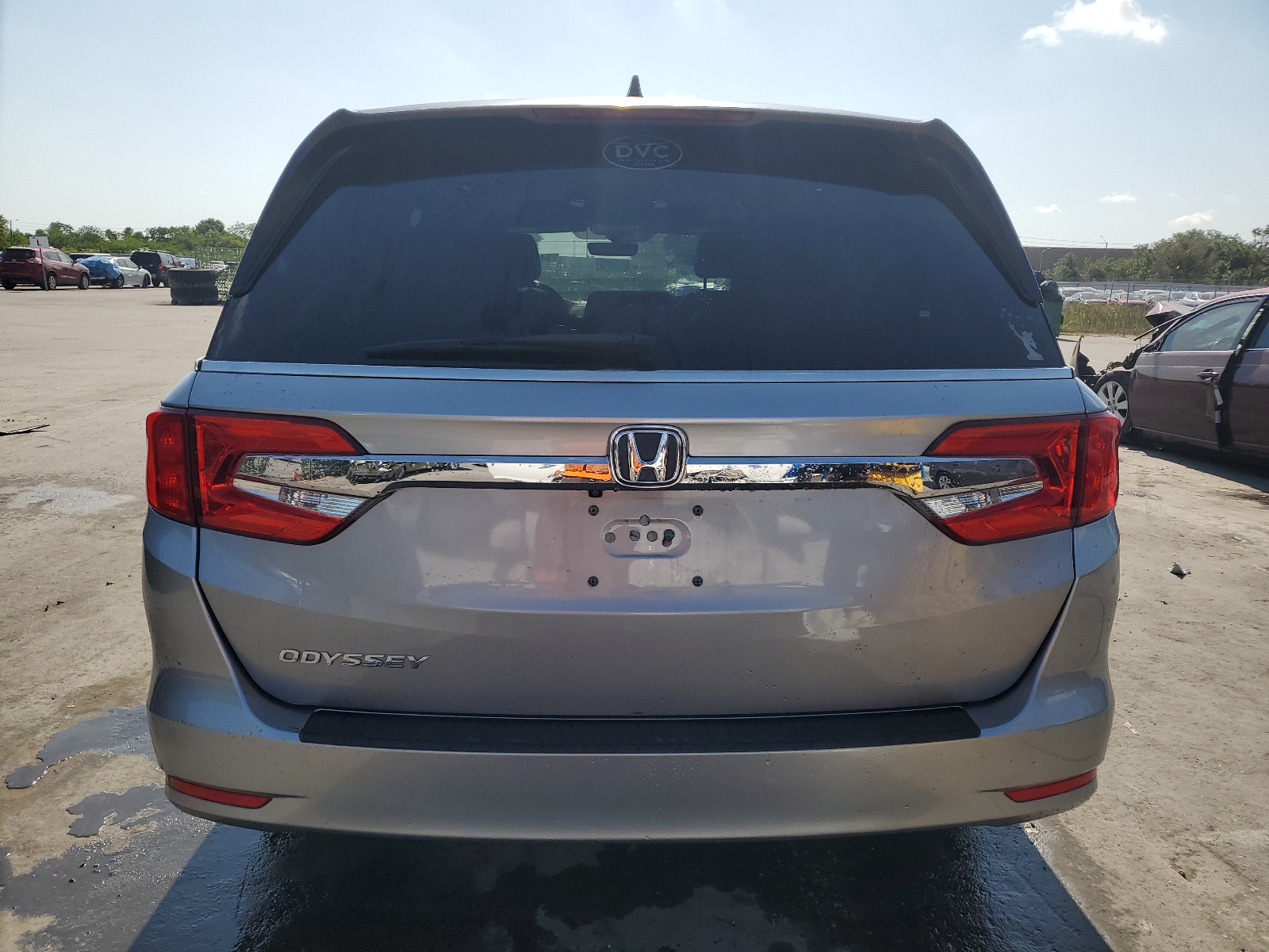 2018 Honda Odyssey Exl vin: 5FNRL6H76JB002728