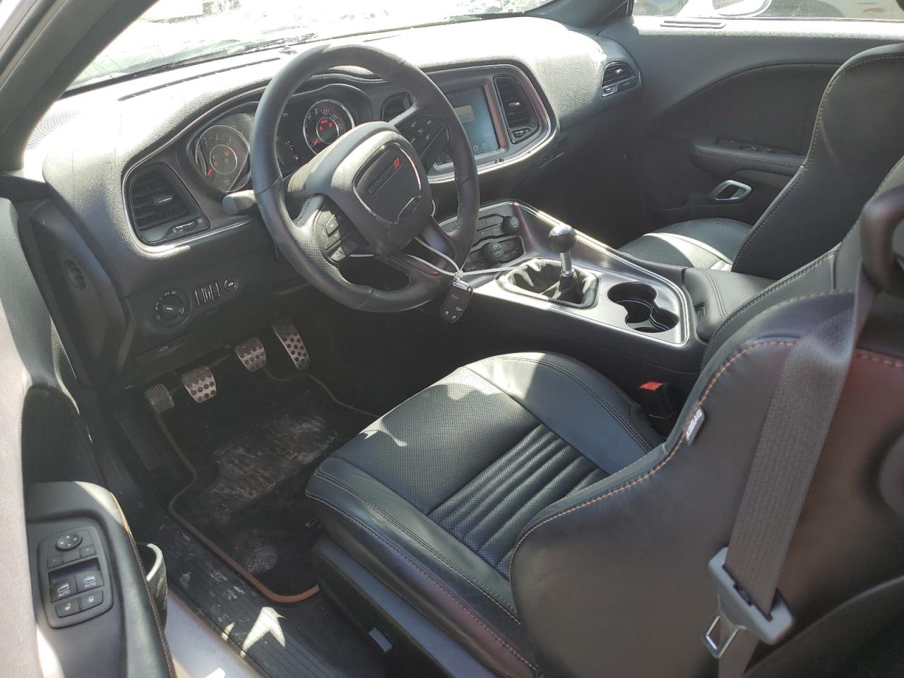 2016 Dodge Challenger R/T VIN: 2C3CDZBT3GH153611 Lot: 55916024