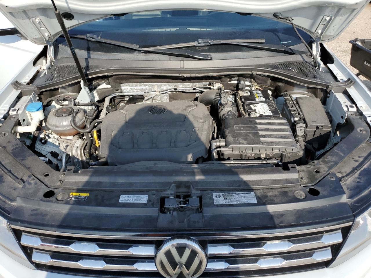 3VV3B7AX6JM120977 2018 Volkswagen Tiguan Se