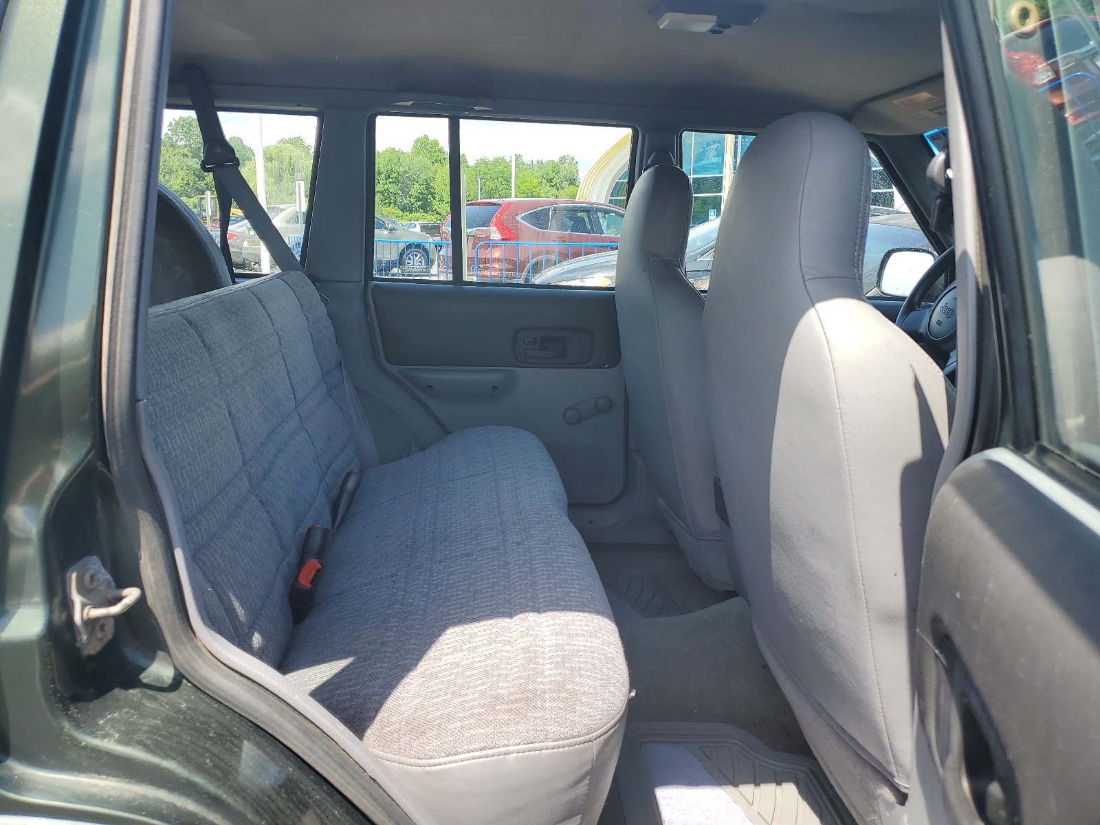 1J4FJ28S8VL604758 1997 Jeep Cherokee Se