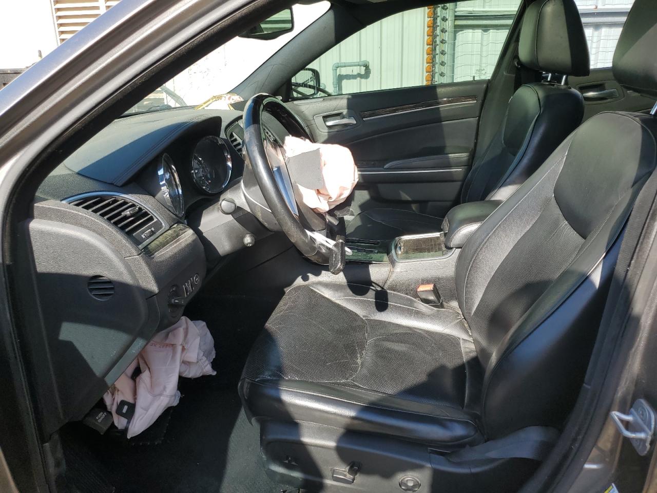 2011 Chrysler 300C VIN: 2C3CA6CT5BH549487 Lot: 57027004