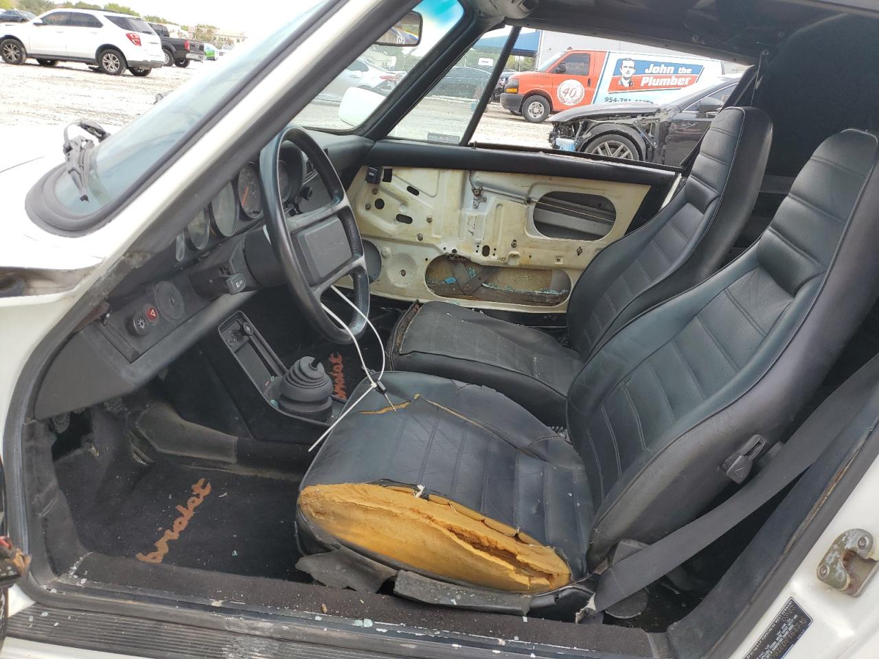 1983 Porsche 911 Sc VIN: WP0EA0916DS161316 Lot: 42245055