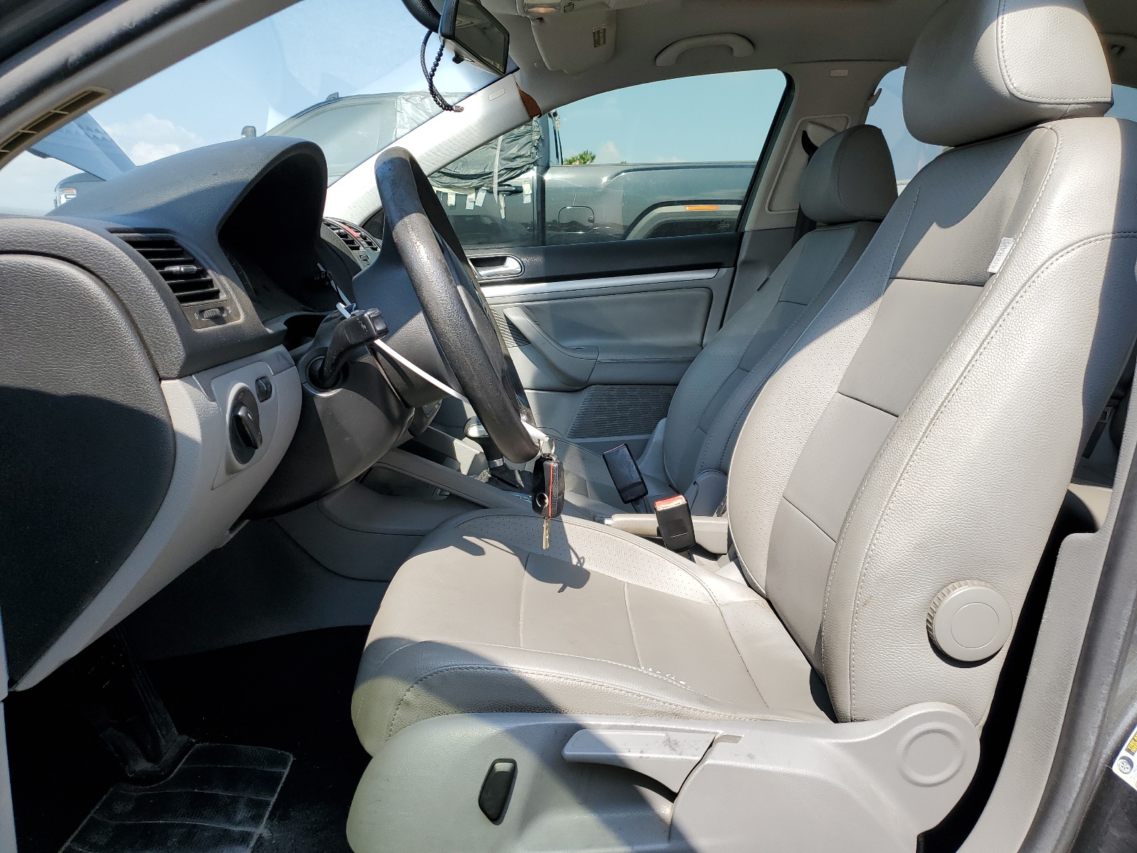 3VWEF71K17M183376 2007 Volkswagen Jetta Wolfsburg