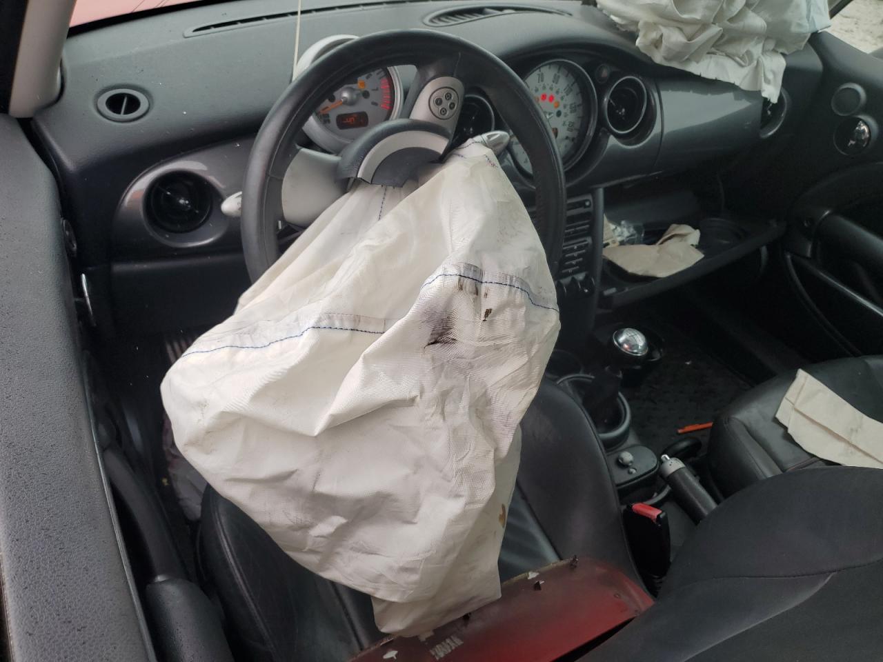 2005 Mini Cooper S VIN: WMWRE33465TD90763 Lot: 54148124