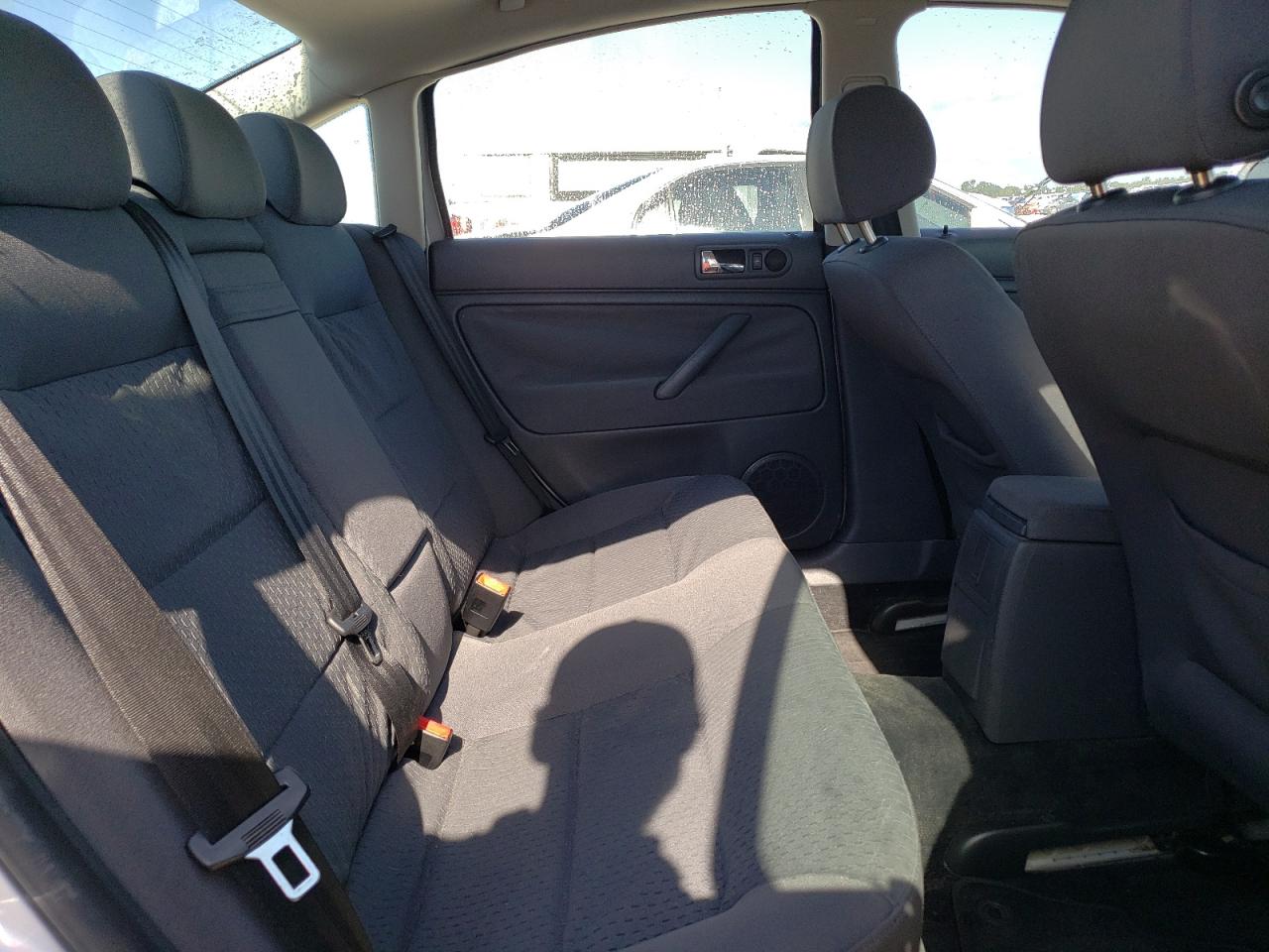 2004 Volkswagen Passat Gl VIN: WVWMD63B24E293642 Lot: 52573084