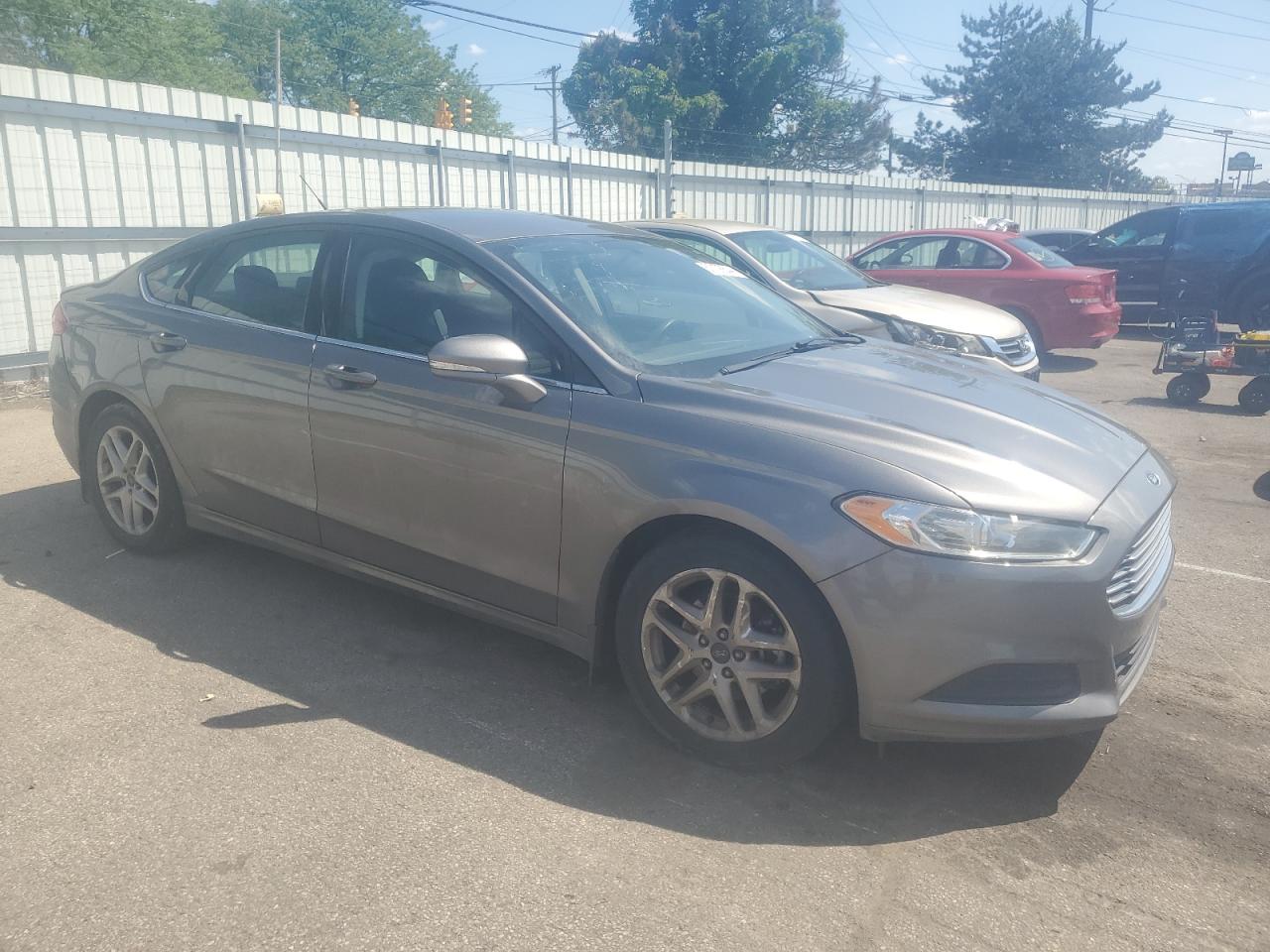 VIN 3FA6P0H77ER388297 2014 FORD FUSION no.4