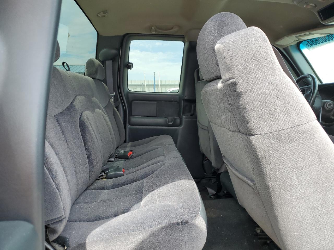 2001 GMC New Sierra K1500 VIN: 2GTEK19T011315633 Lot: 56505684