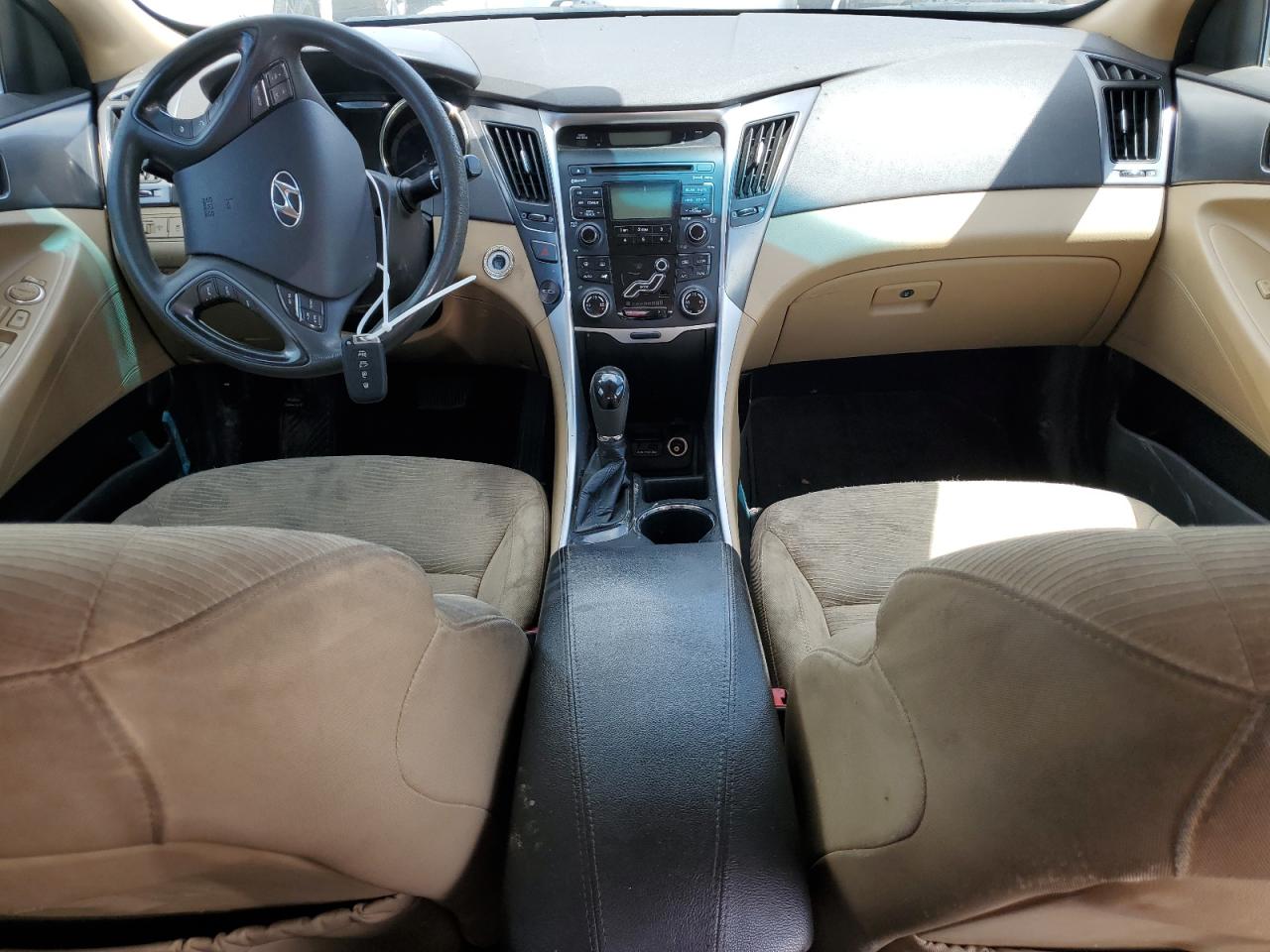 2011 Hyundai Sonata - Image 8